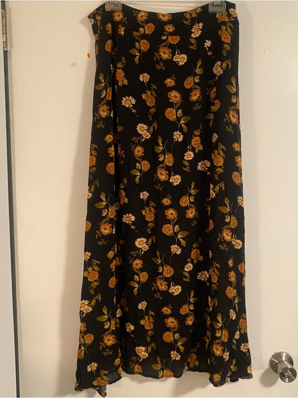 NWT By Together Maxi Skirt Black/Orange Floral Button Front Slit Womens L Boho - Picture 7 of 7